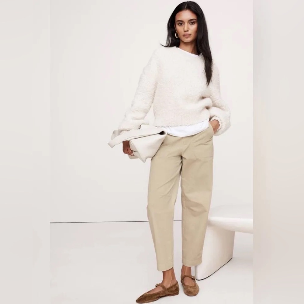 Banana Republic Corduroy Barrel Pant in Natural Stone Beige, Size 0 (XS / S)